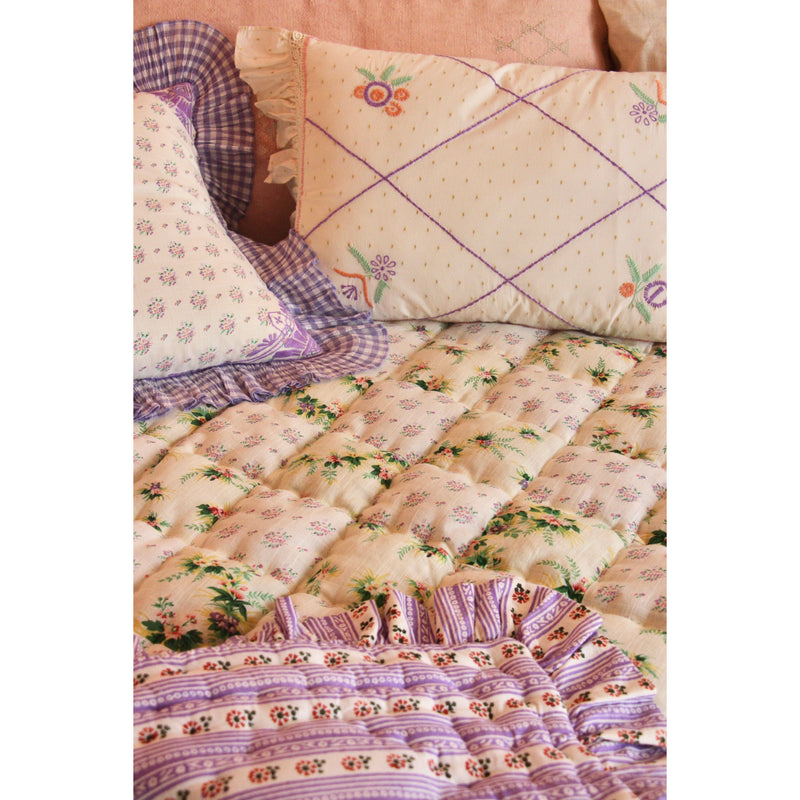 Bonjour Diary Patchwork Quilted Blanket, Tropical & Small Bouquet Cotton Print - Lintott Shop